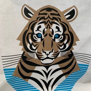 Meet your Posher, Noemi